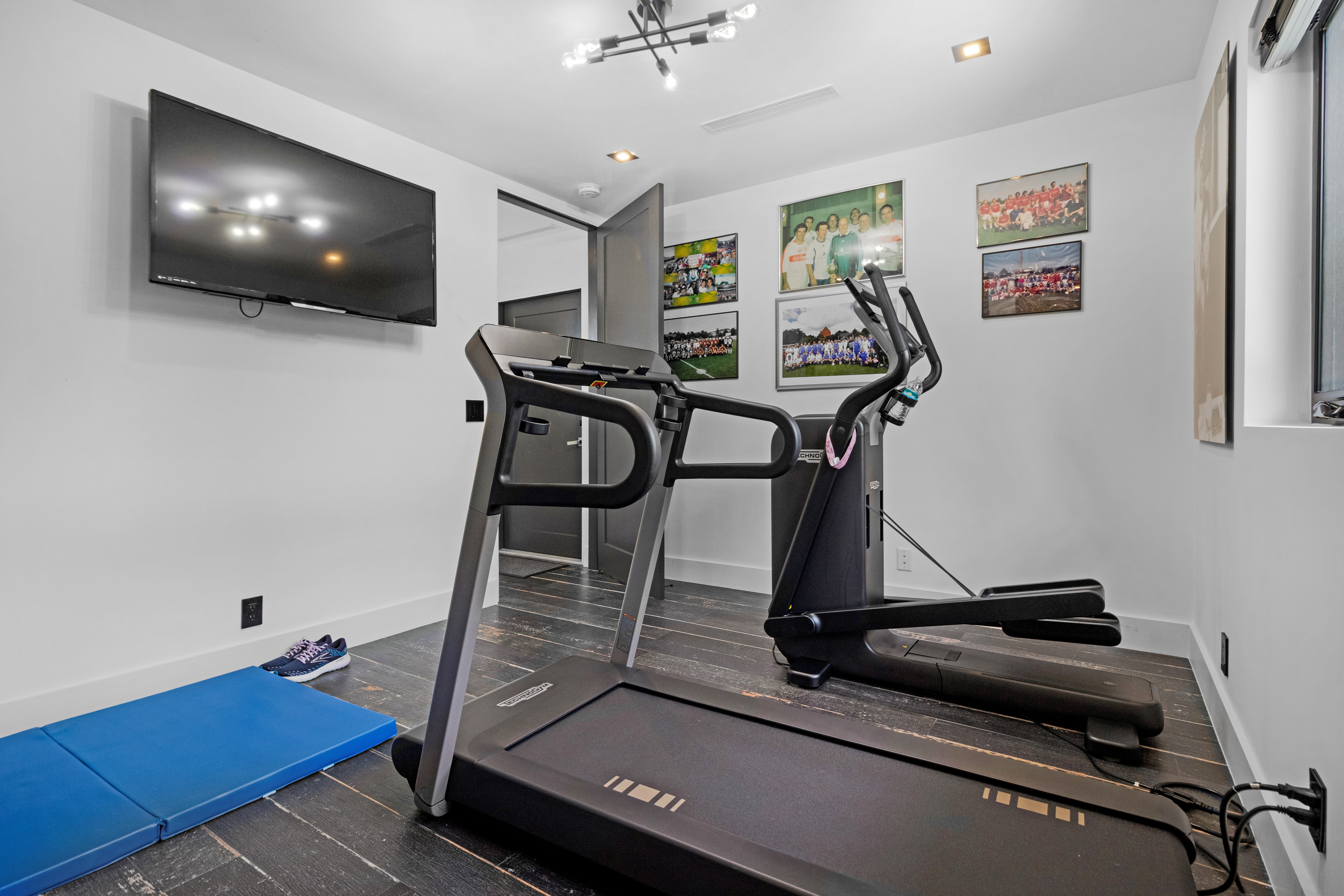 1601 Diplomat Parkway Hollywood FL 33019