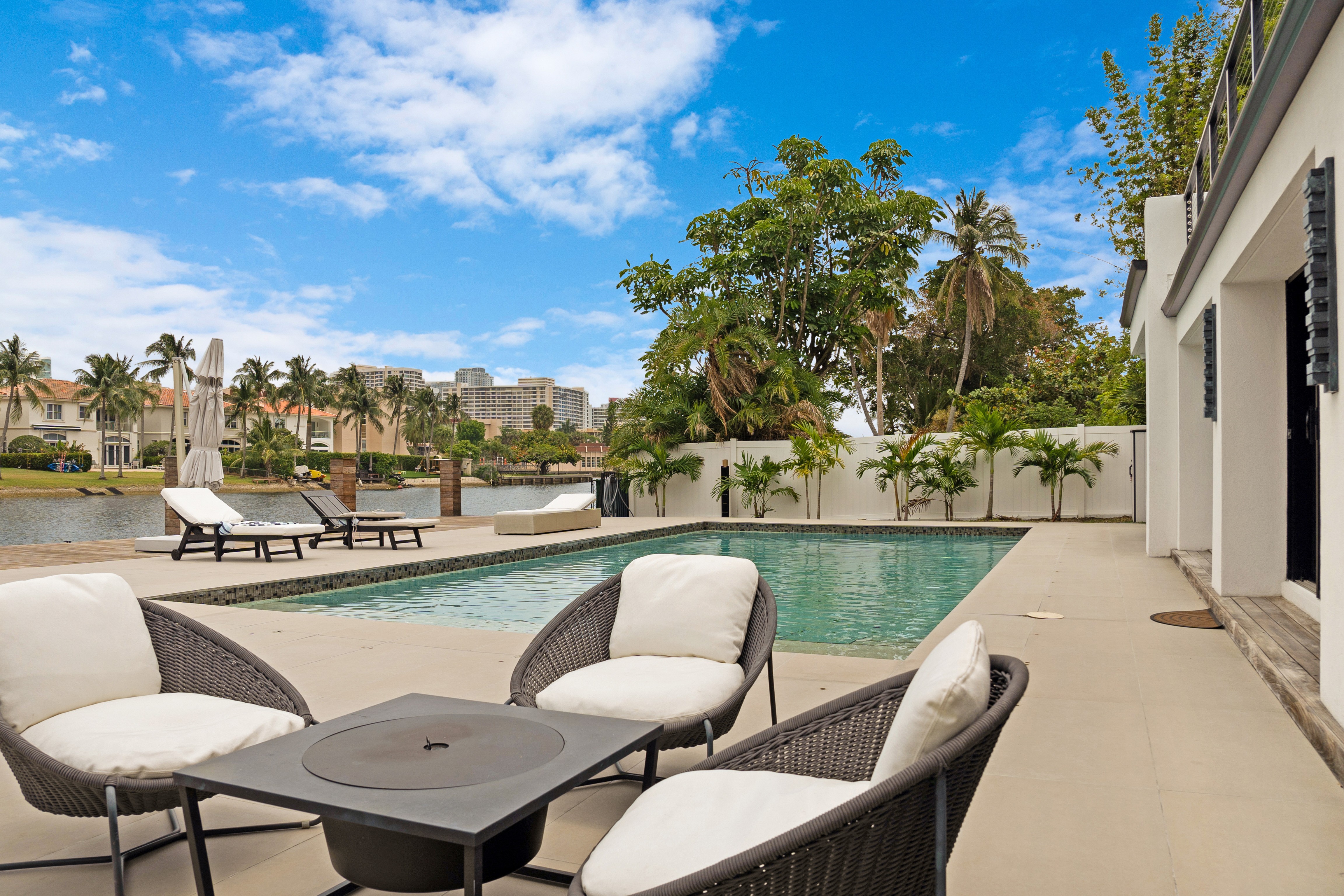 1601 Diplomat Parkway Hollywood FL 33019