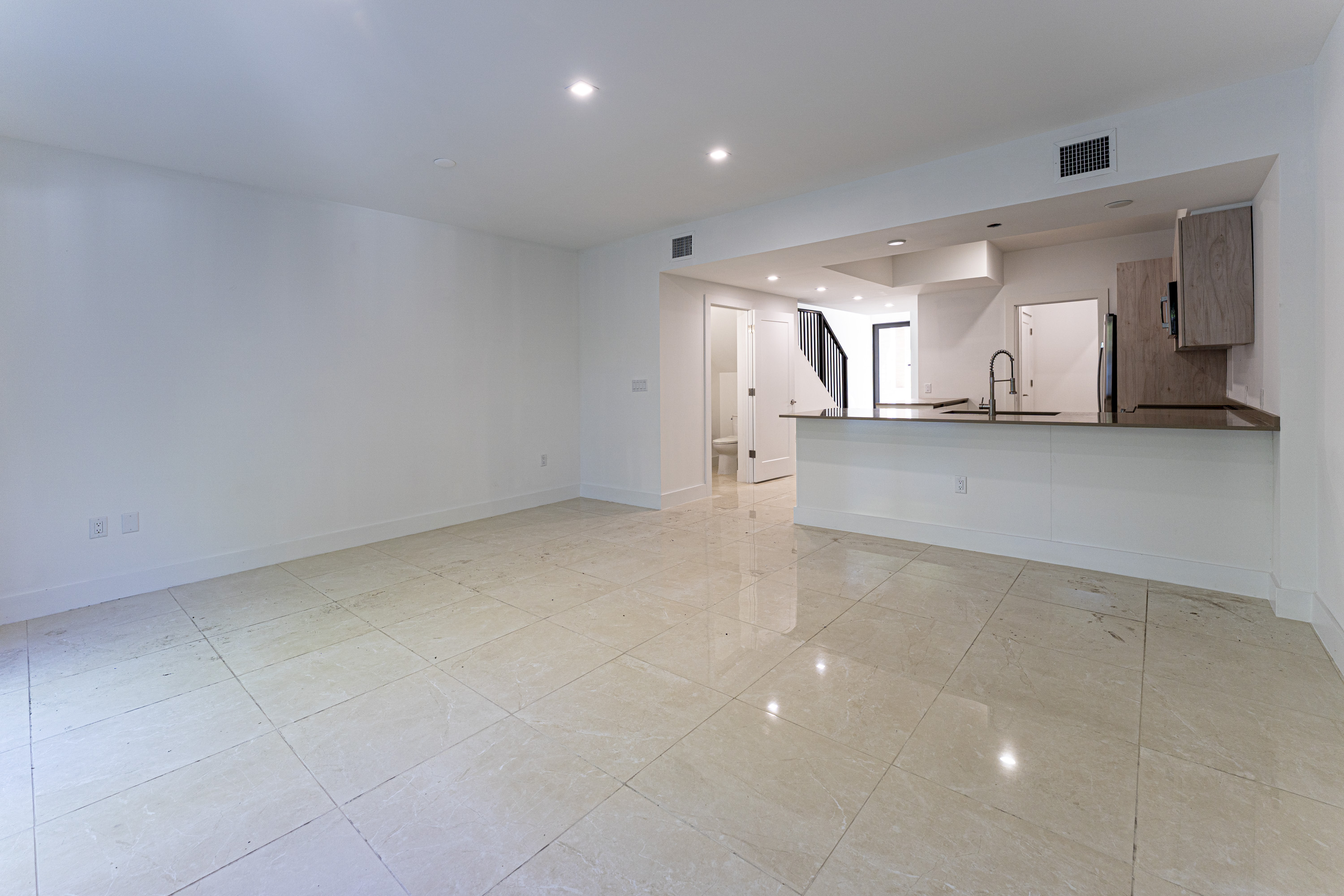 4141 N Oak Place Dania Beach FL 33314