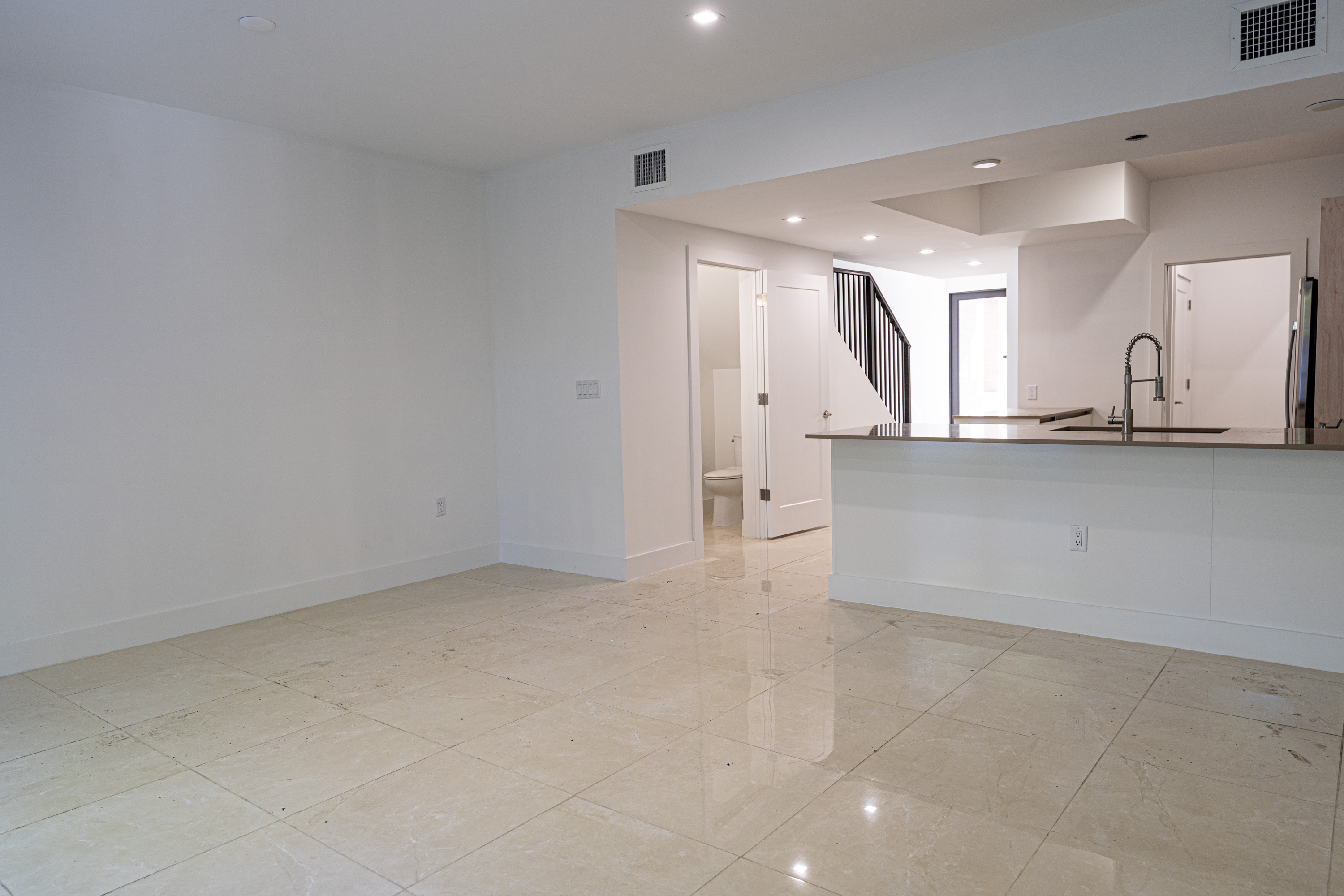 4141 N Oak Place Dania Beach FL 33314