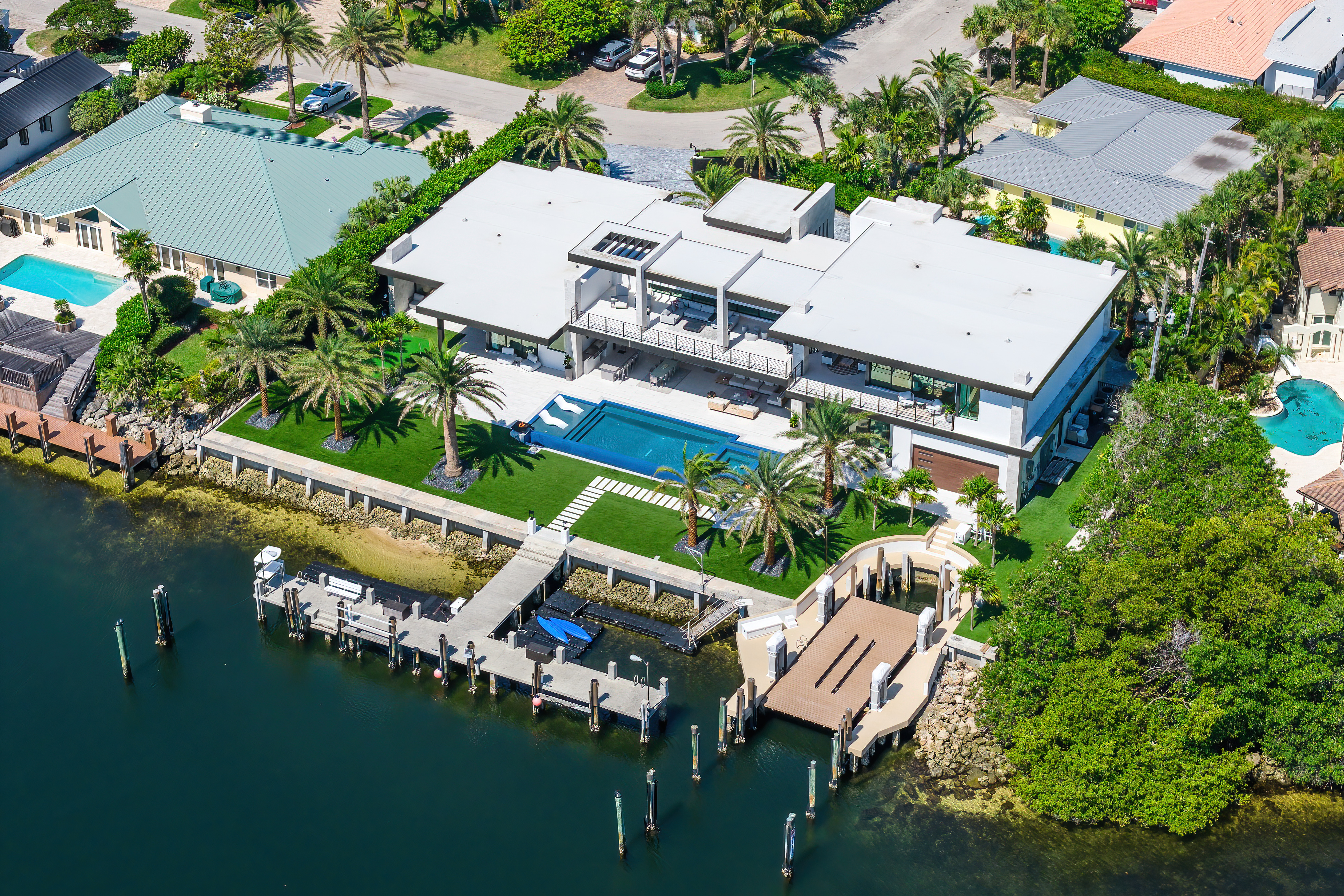 4460 NE 31st Avenue Lighthouse Point FL 33064