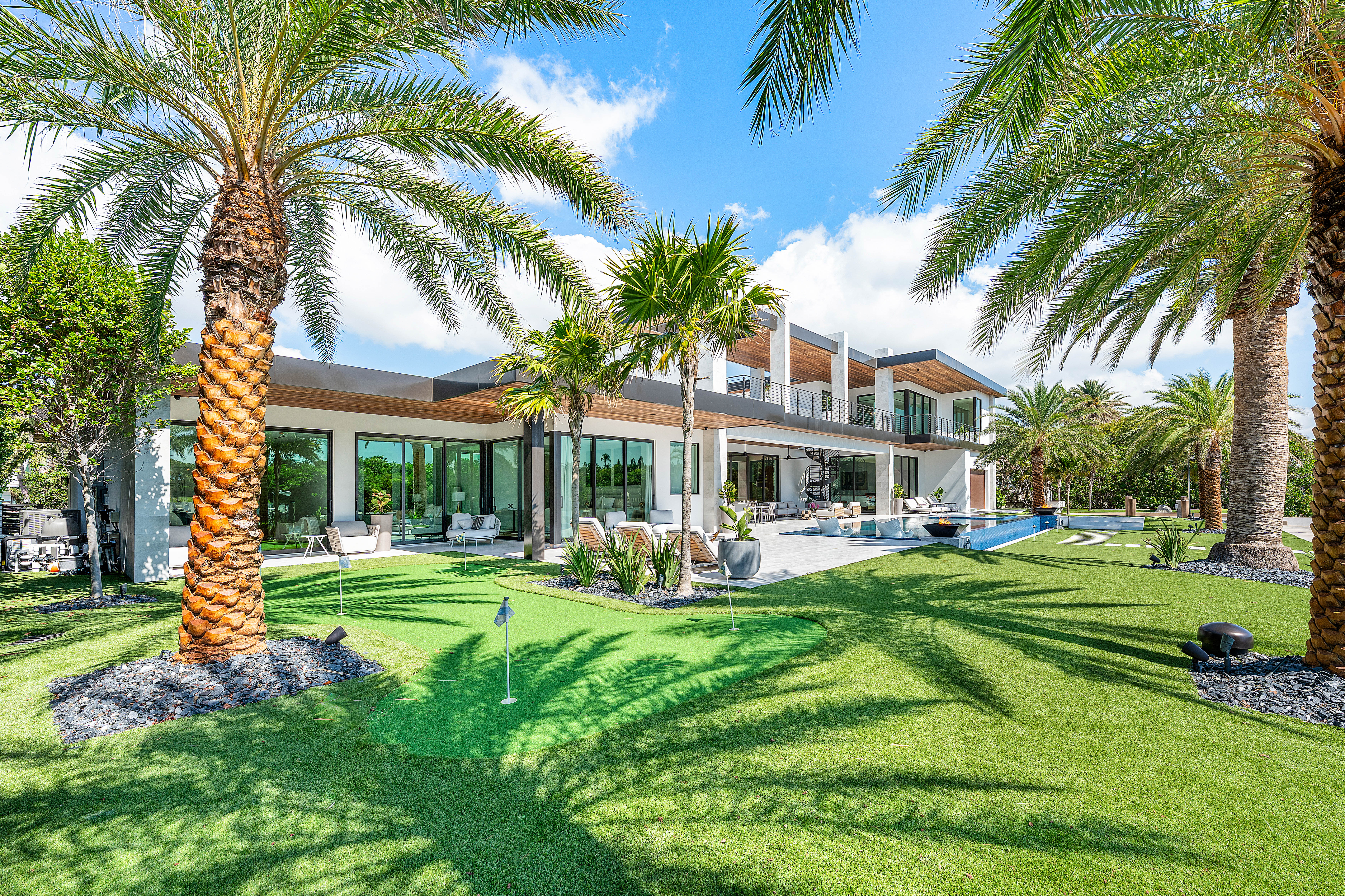 4460 NE 31st Avenue Lighthouse Point FL 33064