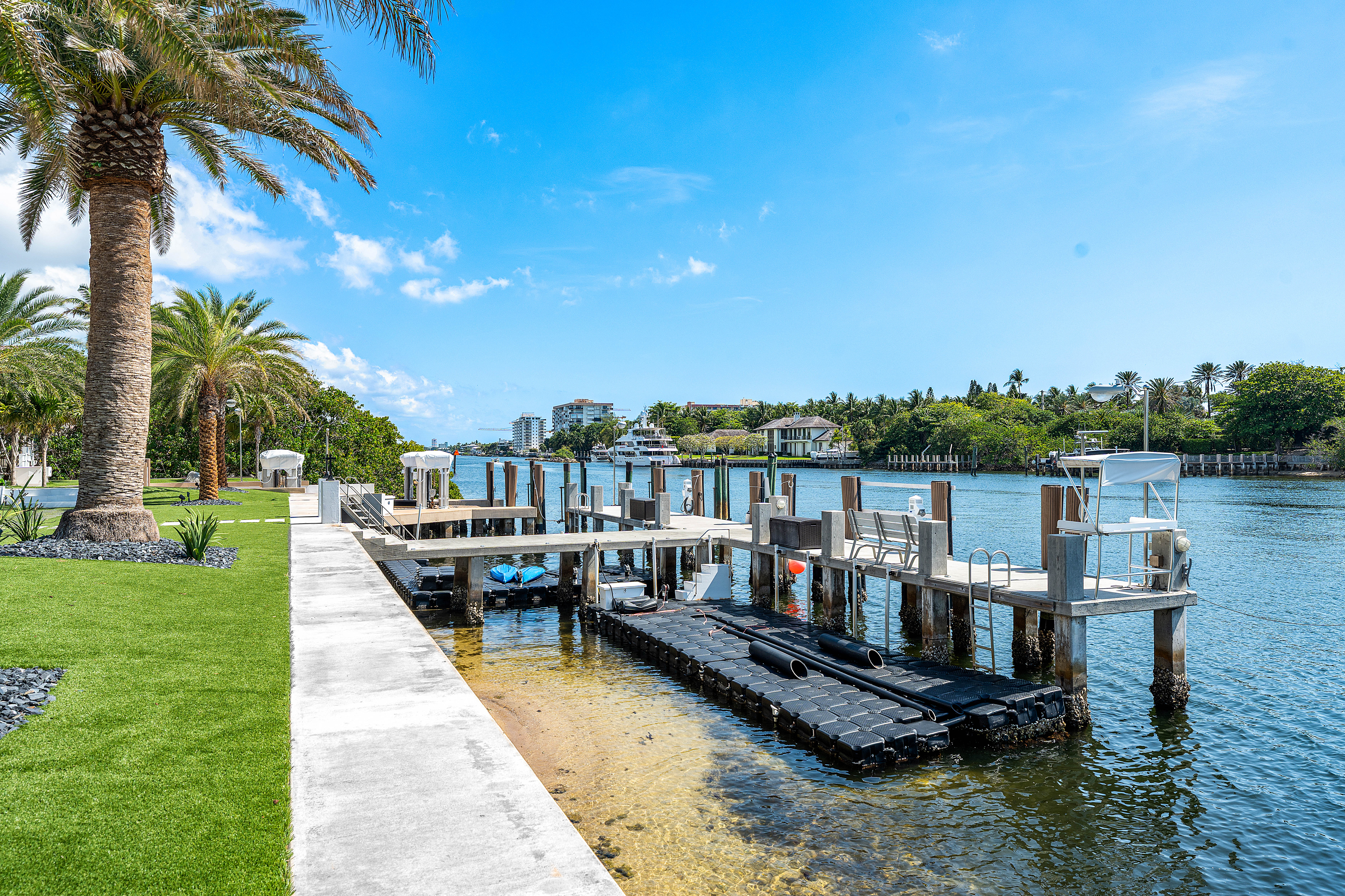 4460 NE 31st Avenue Lighthouse Point FL 33064