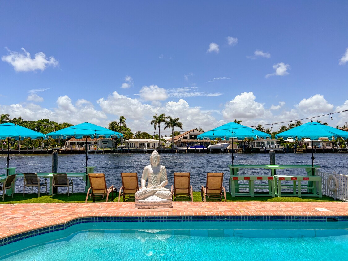 605 S Riverside Drive Pompano Beach FL 33062