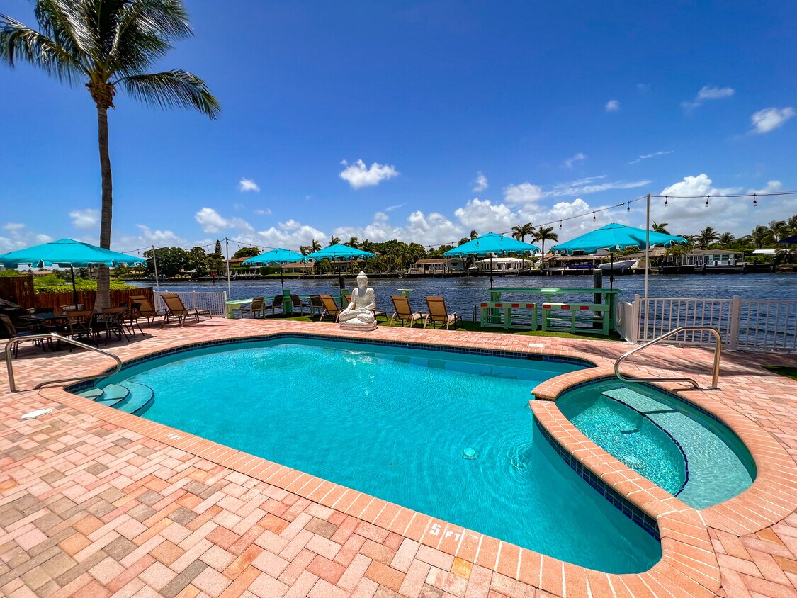 605 S Riverside Drive Pompano Beach FL 33062