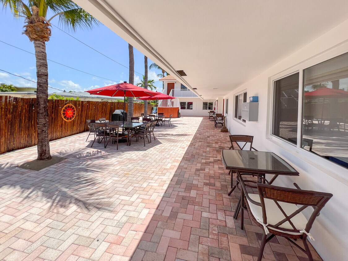 605 S Riverside Drive Pompano Beach FL 33062