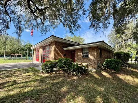 704 NE 1st Street Micanopy FL 32667