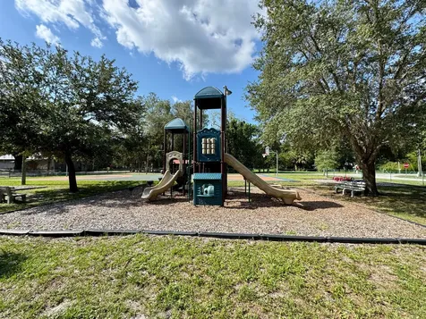 704 NE 1st Street Micanopy FL 32667