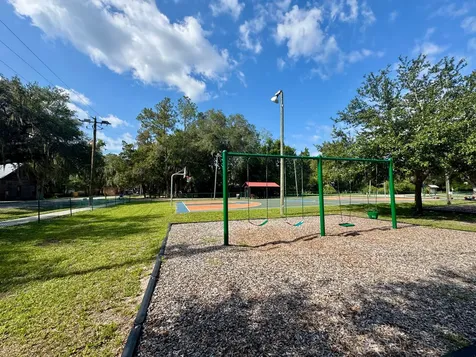 704 NE 1st Street Micanopy FL 32667