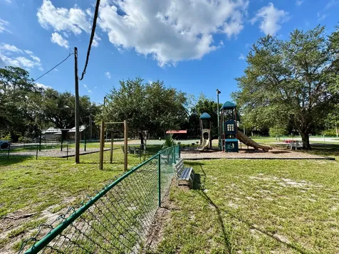 704 NE 1st Street Micanopy FL 32667