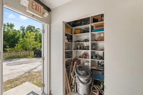 26509 West U.s. Highway 27 High Springs FL 32643