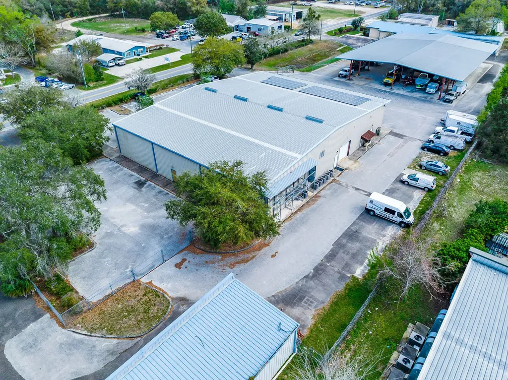 200 NE Commercial Circle Keystone Heights FL 32656