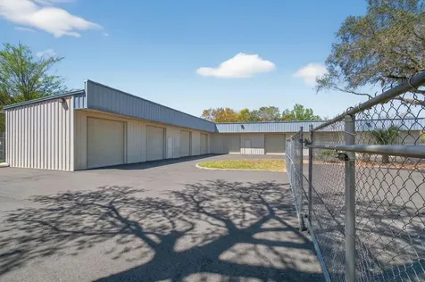200 NE Commercial Circle Keystone Heights FL 32656