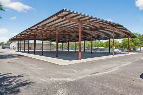 200 NE Commercial Circle Keystone Heights FL 32656
