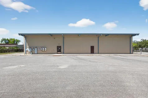 200 NE Commercial Circle Keystone Heights FL 32656