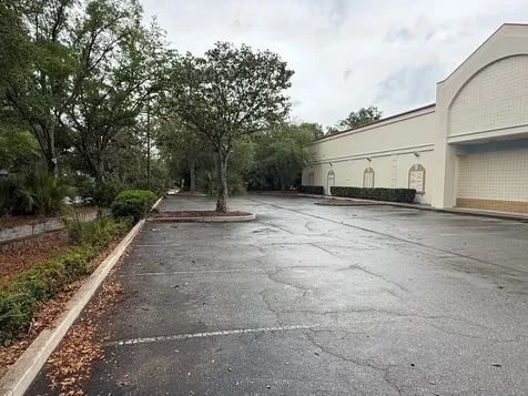 901 North Main Street Gainesville FL 32601