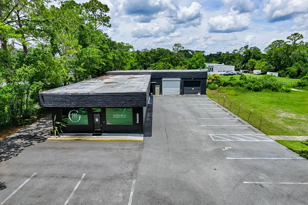 1724 NE 2nd Street Gainesville FL 32609