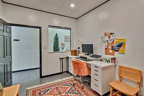 1724 NE 2nd Street Gainesville FL 32609