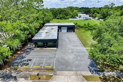 1724 NE 2nd Street Gainesville FL 32609