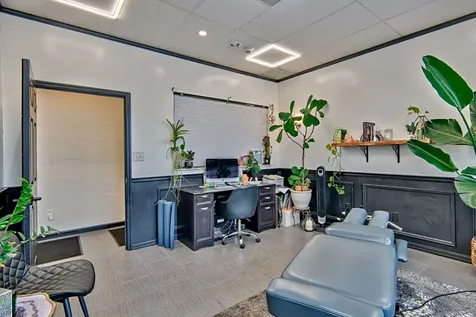 1724 NE 2nd Street Gainesville FL 32609