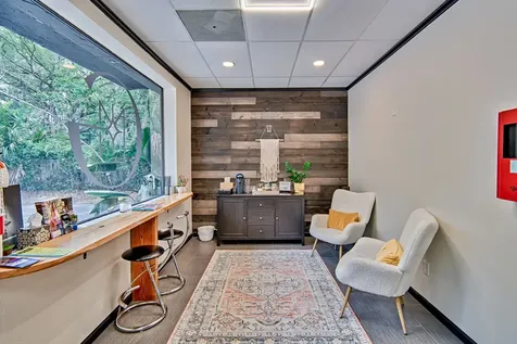 1724 NE 2nd Street Gainesville FL 32609