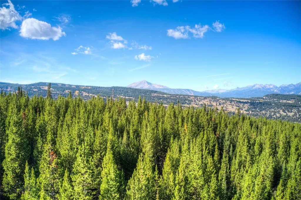 Tbd Beaver Creek West Road Big Sky MT 59716