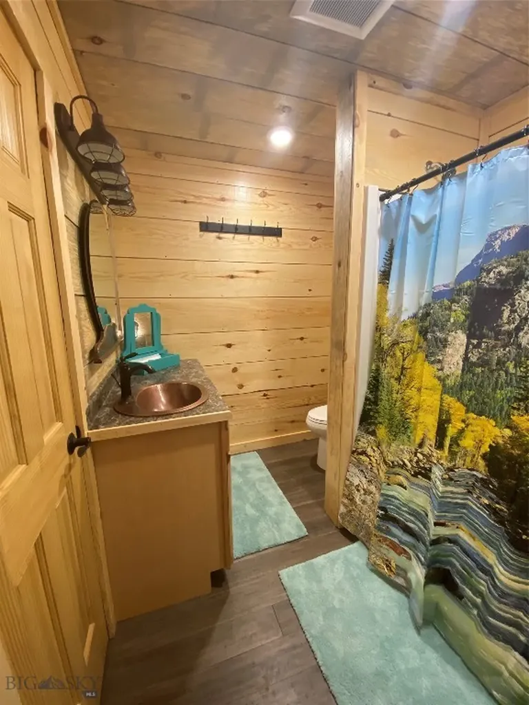 37 Lind Lane White Sulphur Springs MT 59645