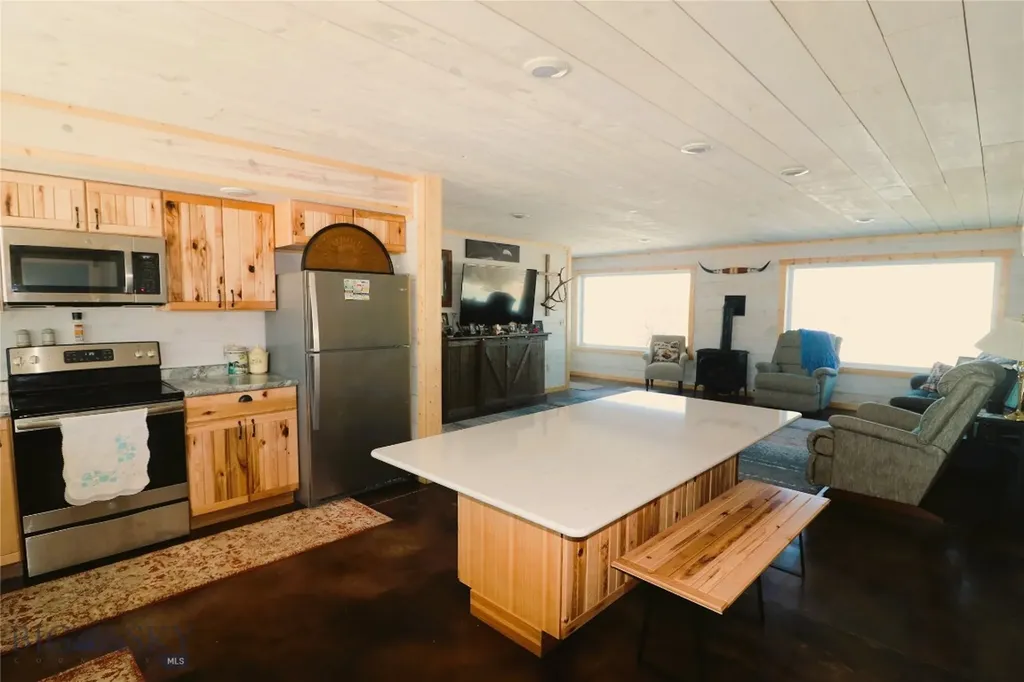37 Lind Lane White Sulphur Springs MT 59645