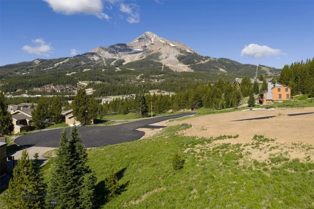 Tbd Cheyenne Road Big Sky MT 59716