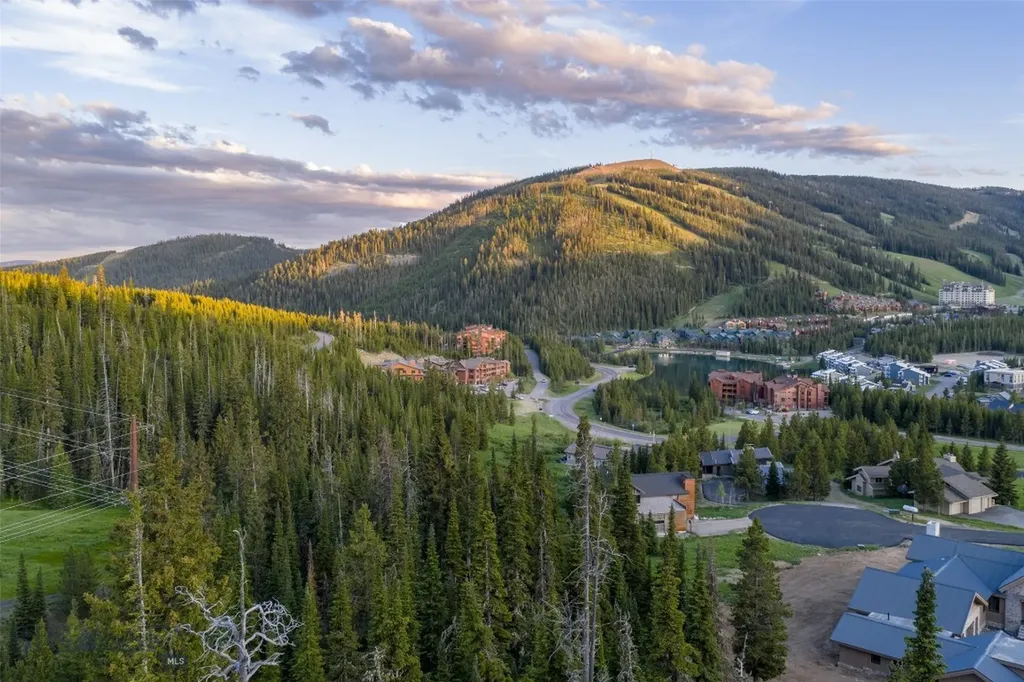 Tbd Cheyenne Road Big Sky MT 59716