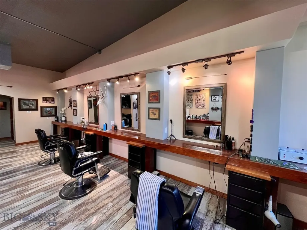 16 N Grand Avenue Bozeman MT 59715