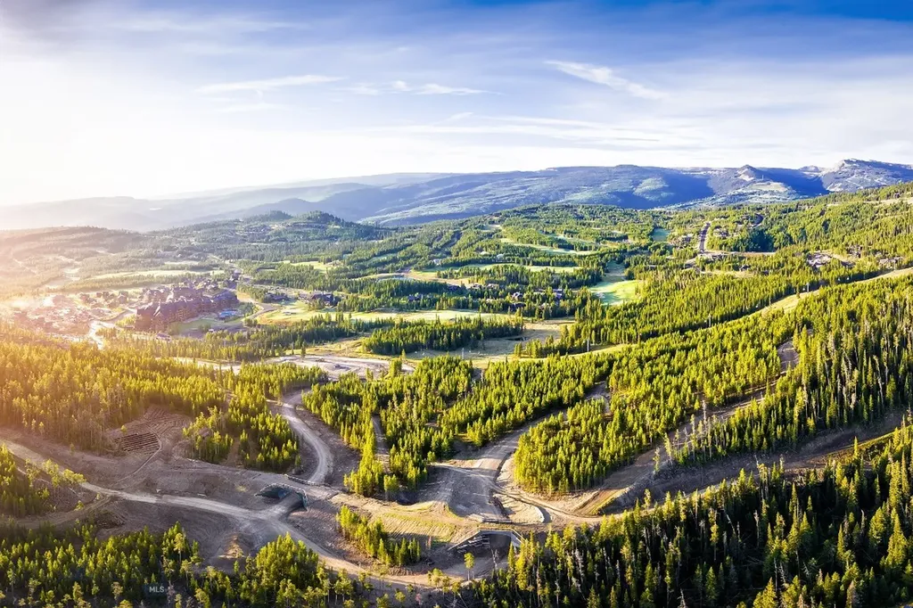 Lot 4 Highlands West Big Sky MT 59716