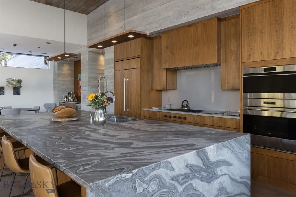13 Black Moon Road Big Sky MT 59716