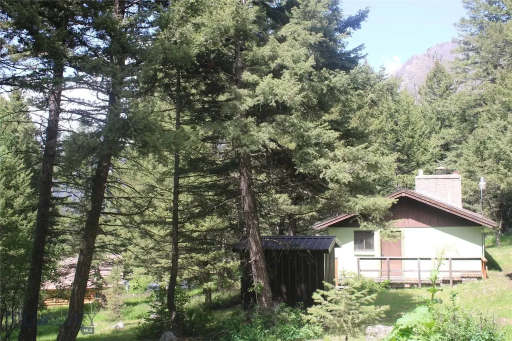 7 East Slope Road Cardwell MT 59721