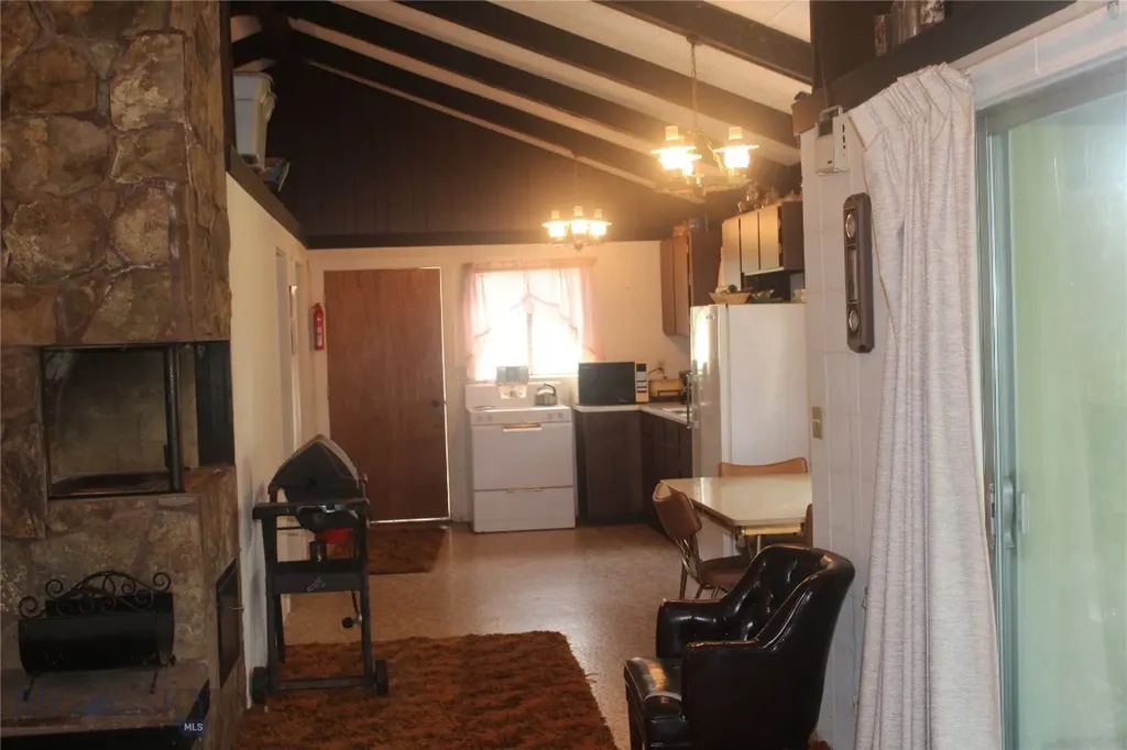 7 East Slope Road Cardwell MT 59721