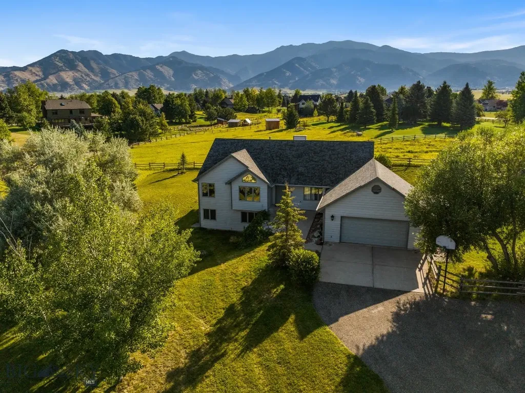 3113 Tumbleweed Drive Bozeman MT 59715