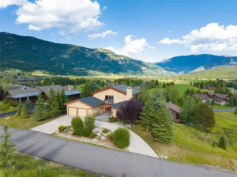 2150 Looking Glass Road Big Sky MT 59716