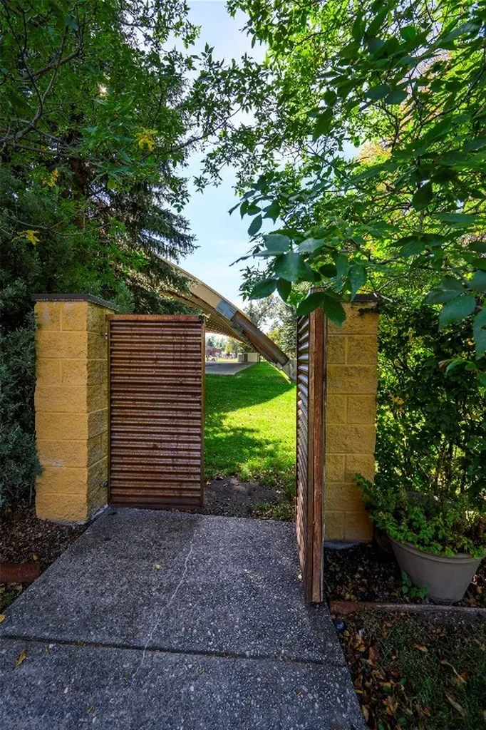 406 E Olive Street Bozeman MT 59715