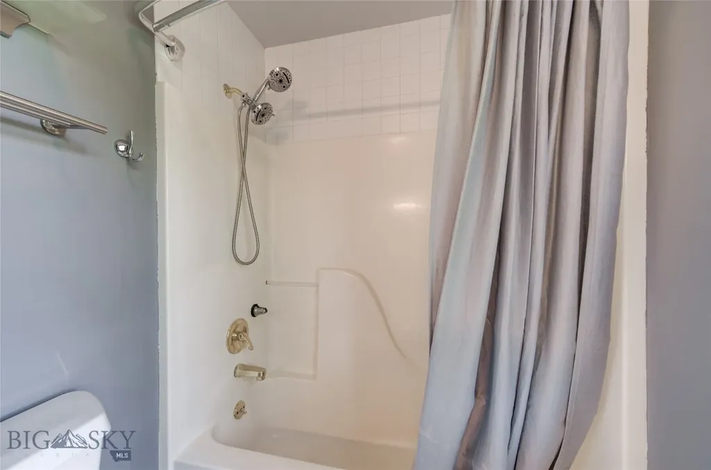 3697 Stony Brook Lane Bozeman MT 59715