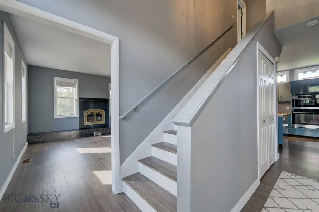 3697 Stony Brook Lane Bozeman MT 59715