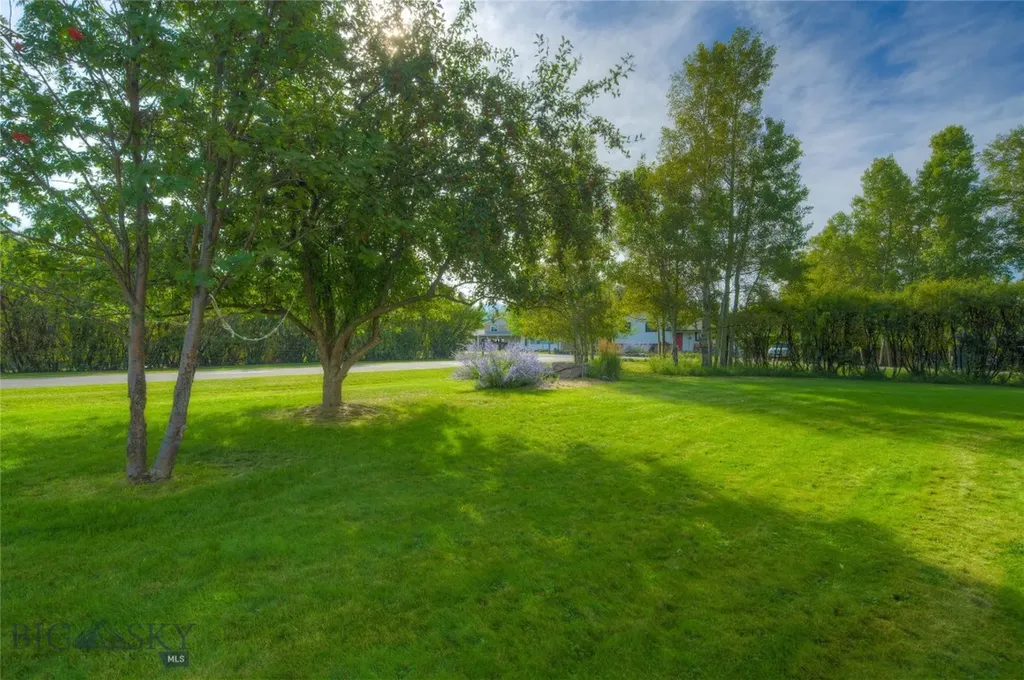 3697 Stony Brook Lane Bozeman MT 59715