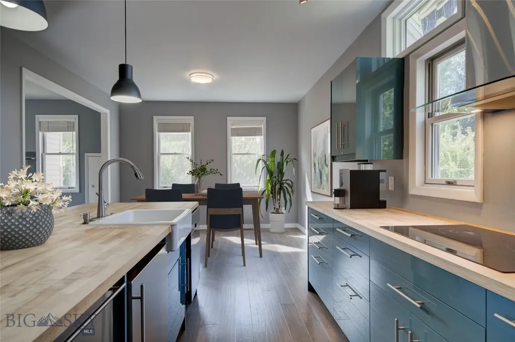 3697 Stony Brook Lane Bozeman MT 59715