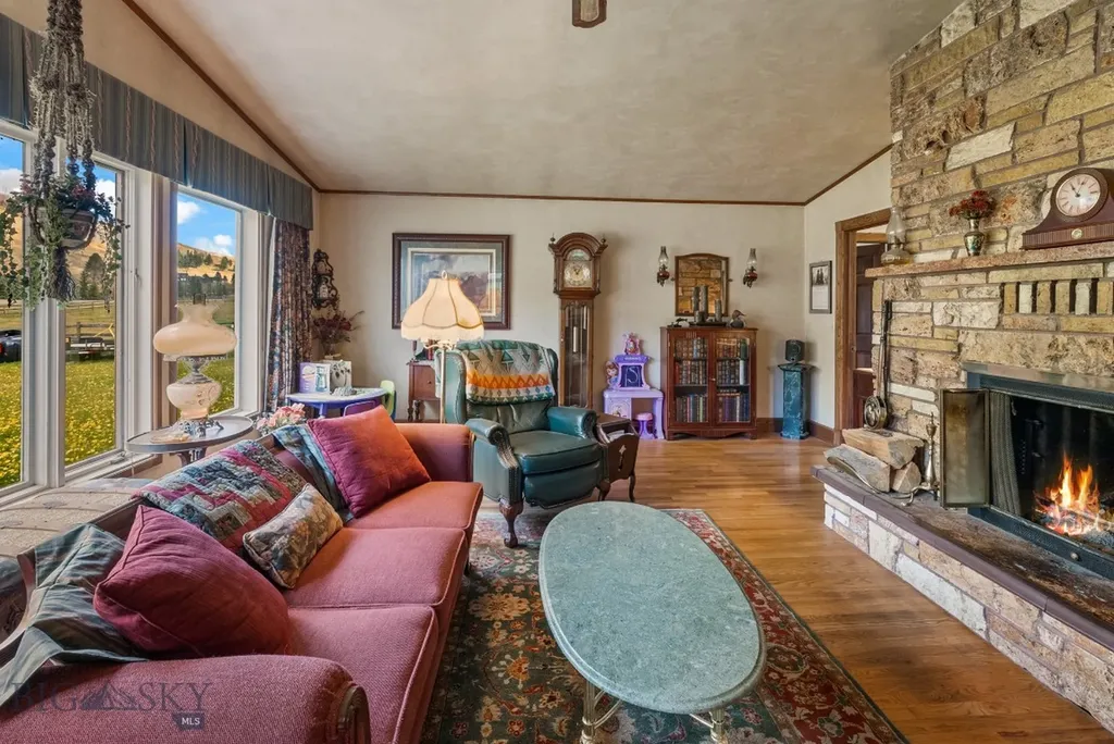 10384 Bridger Canyon Road Bozeman MT 59715