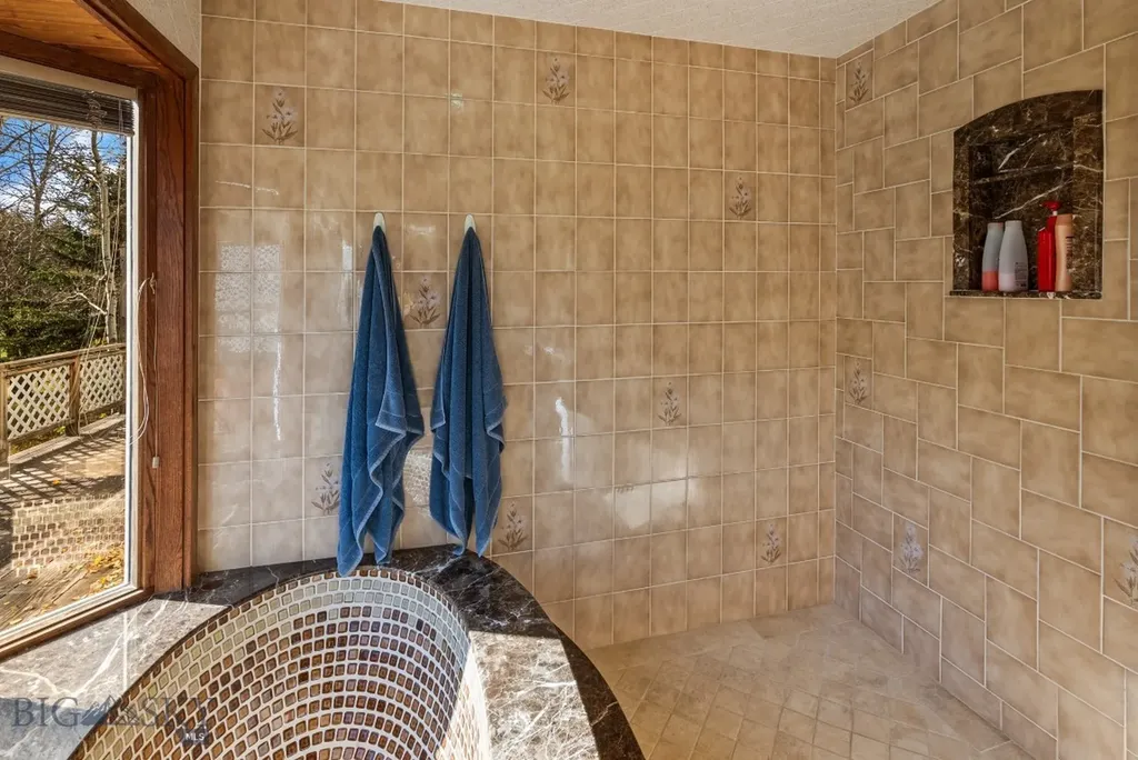 10384 Bridger Canyon Road Bozeman MT 59715