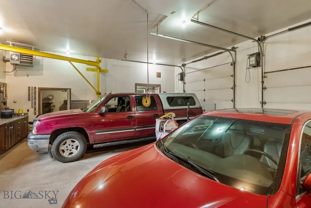 10384 Bridger Canyon Road Bozeman MT 59715