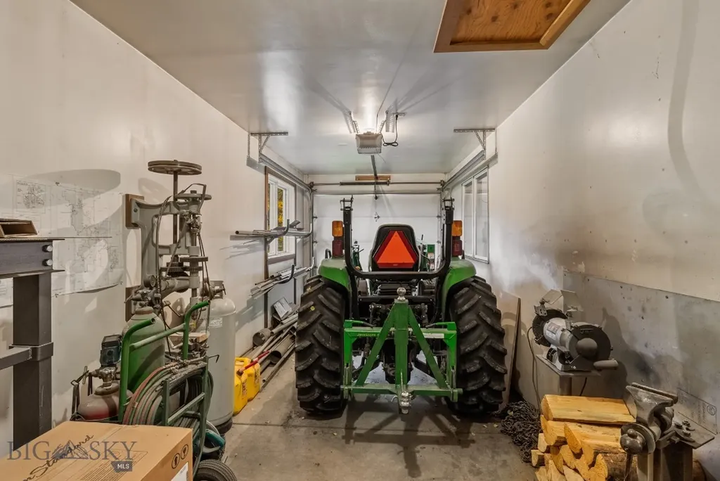 10384 Bridger Canyon Road Bozeman MT 59715