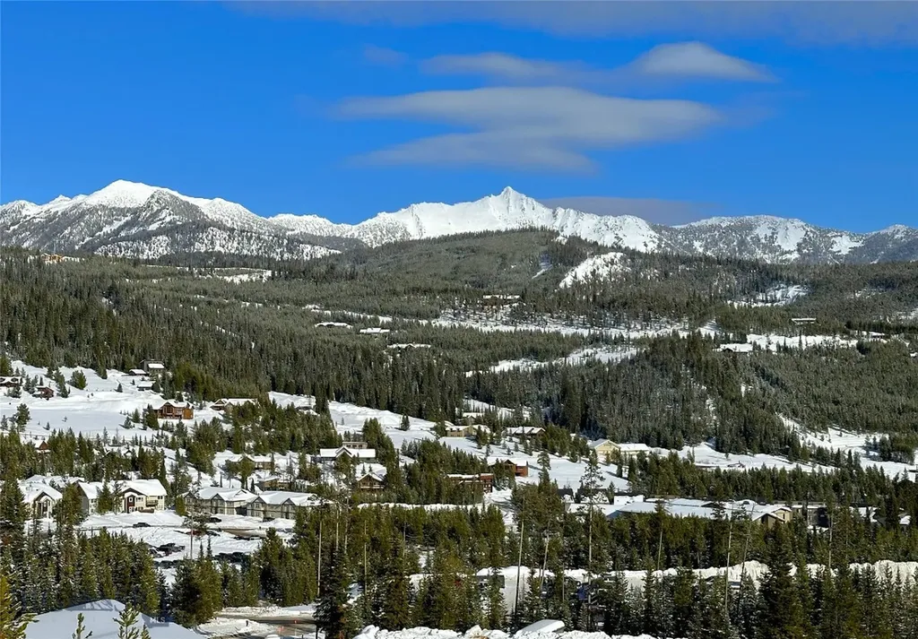 80 Slalom Trail, #202/#1460 Big Sky MT 59716