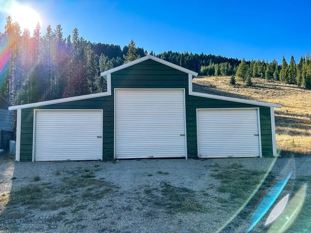 425 Lagger Gulch Road Anaconda MT 59711