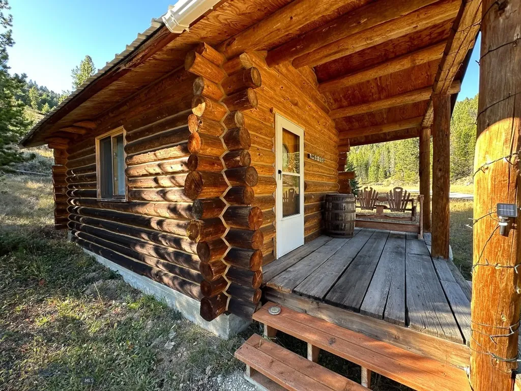425 Lagger Gulch Road Anaconda MT 59711