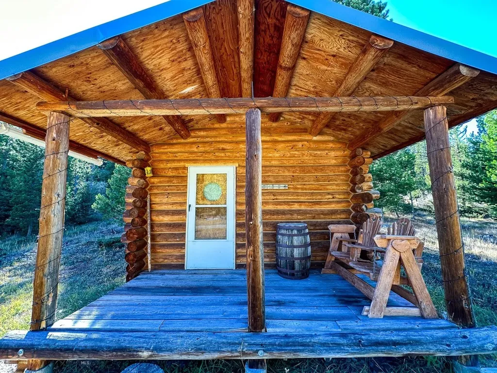 425 Lagger Gulch Road Anaconda MT 59711